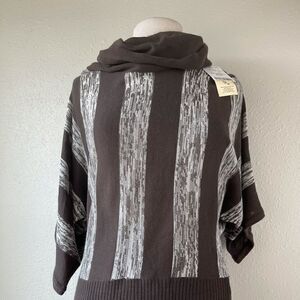 NWT Suspicious Lines Women’s Sweater Size L